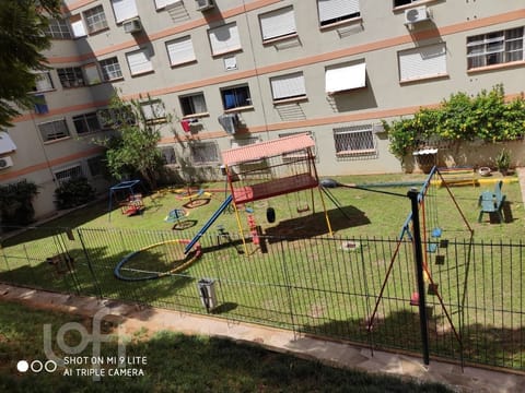 Image 33 - 230412